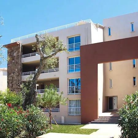 Salina Bay, Vecchio, Garden Side Apartmán *