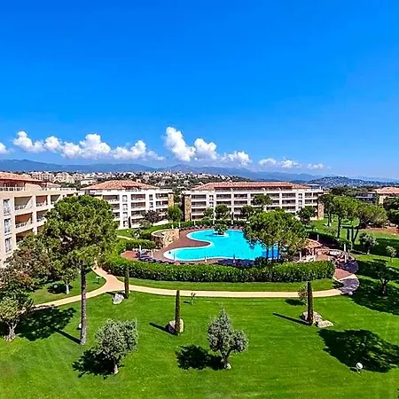 Salina Bay, Vecchio, Garden Side * Porto-Vecchio (Corsica)