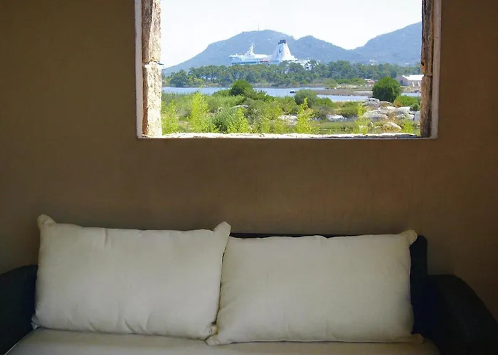 Appartement Salina Bay, Vecchio, Garden Side